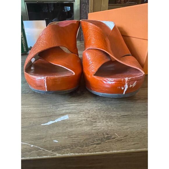 AGL Orange Leather Slip-On Platform Sandals 38.5/8 - Picture 4 of 7